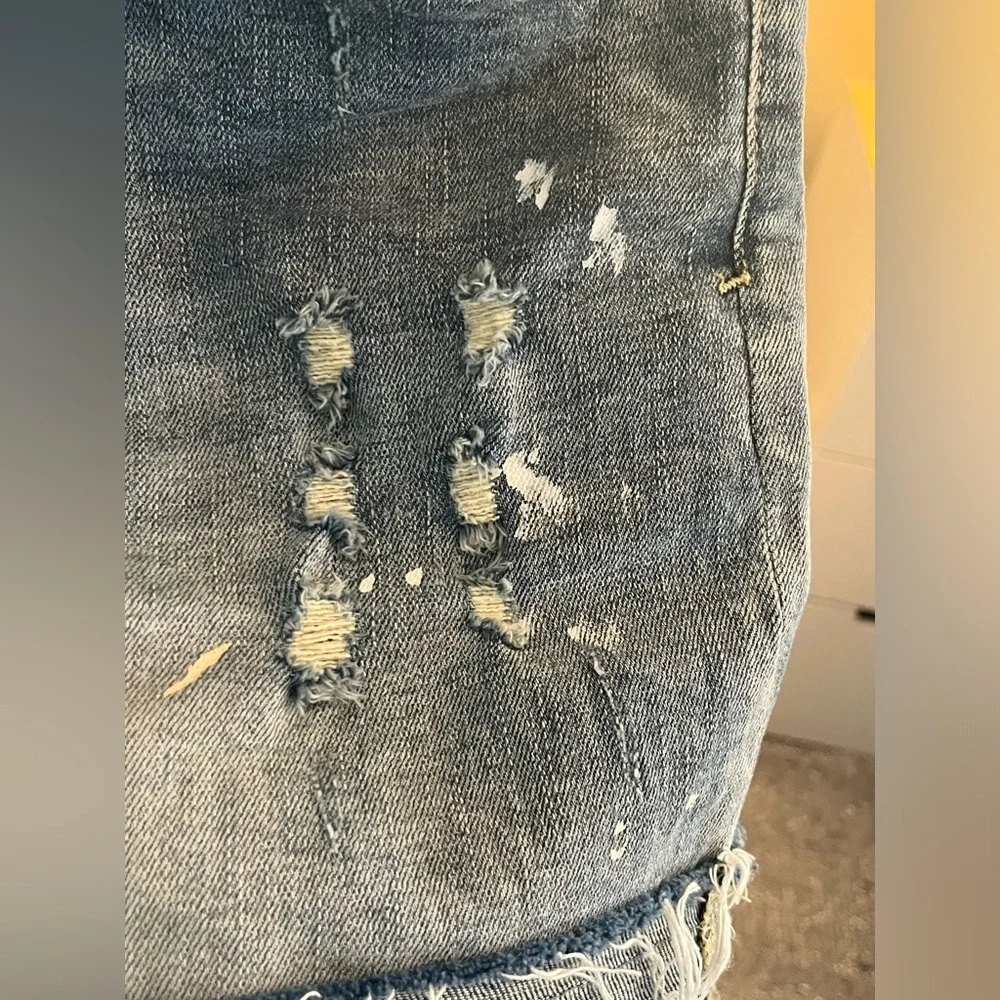 EUC Pilcro Jean Shorts - Picture 7 of 9